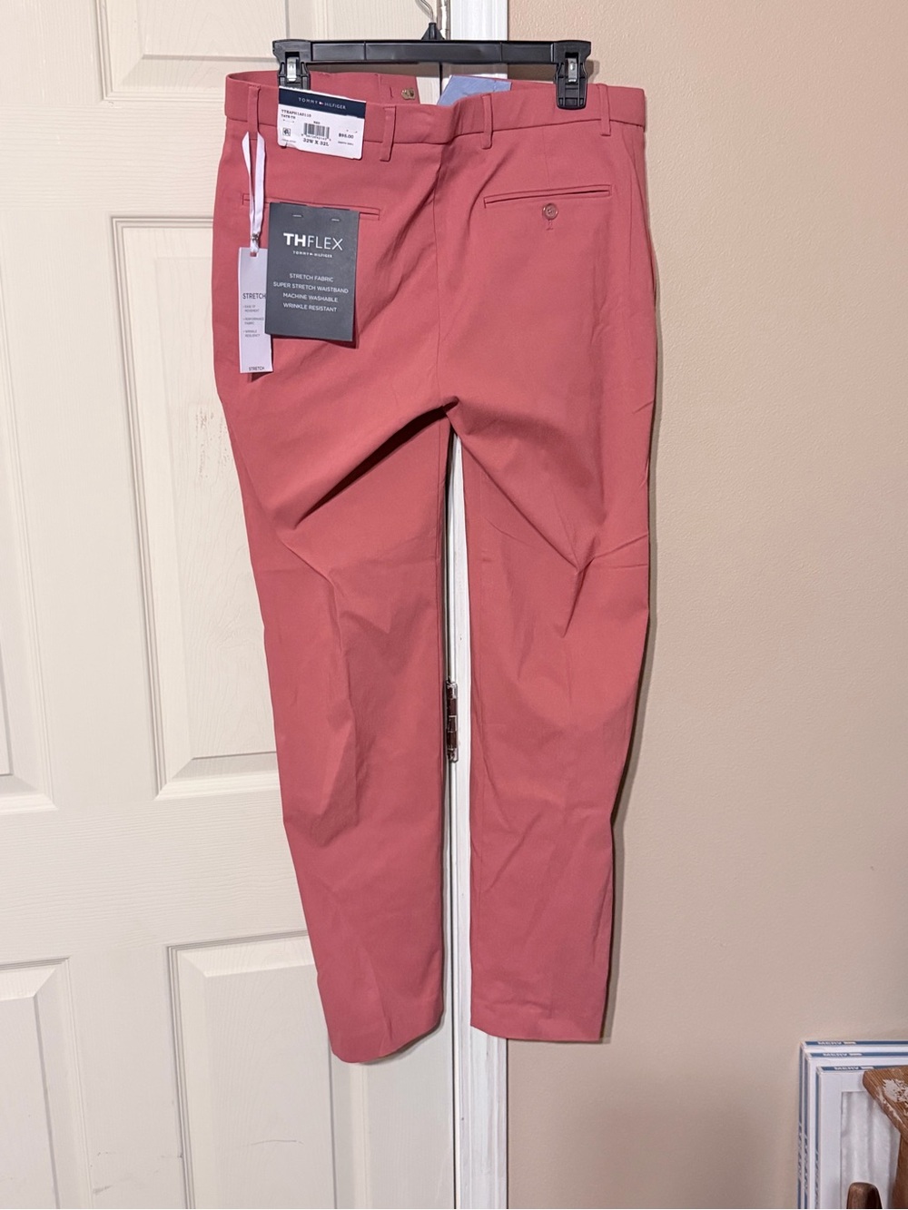 Tommy Hilfiger Men's Coral Stretch Chinos